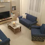 Nick And Sofi's House بيت للعطل *